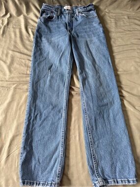 Abercrombie & Fitch The 90’s straight Jeans size 26/2